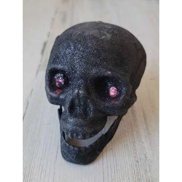 Mini black glitter skull light up prop Halloween decor - Picture 1 of 8